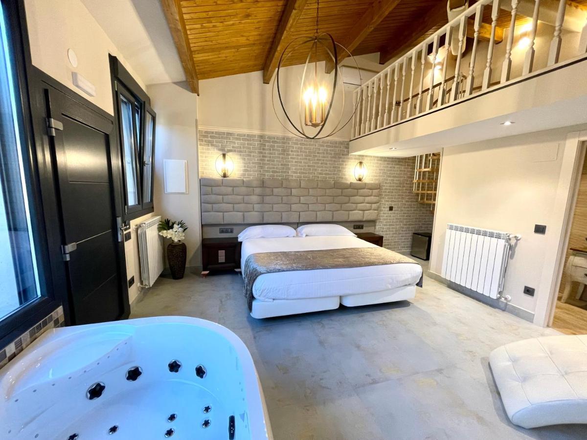 Akla Hotel Suites Valles Pasiegos Saro 외부 사진