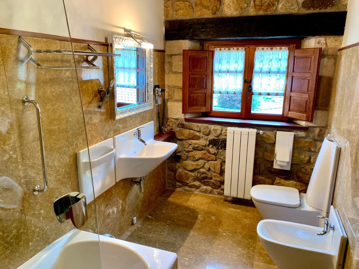 Akla Hotel Suites Valles Pasiegos Saro 외부 사진