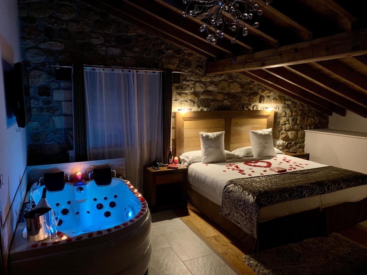 Akla Hotel Suites Valles Pasiegos Saro 외부 사진